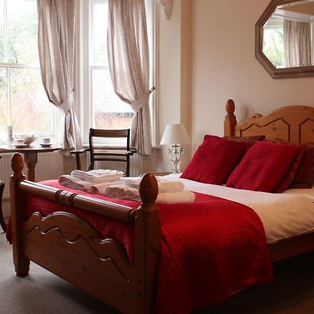 The Three Horseshoes Hotell Alton  Eksteriør bilde