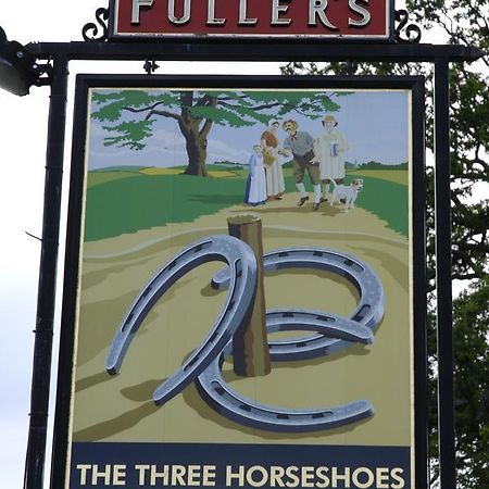 The Three Horseshoes Hotell Alton  Eksteriør bilde