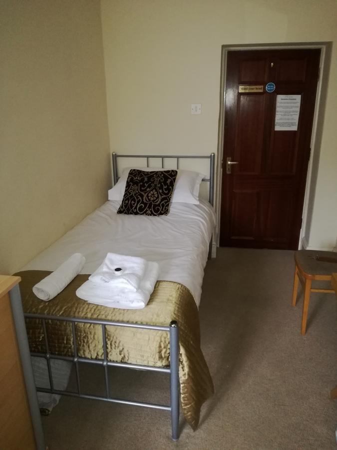 The Three Horseshoes Hotell Alton  Eksteriør bilde